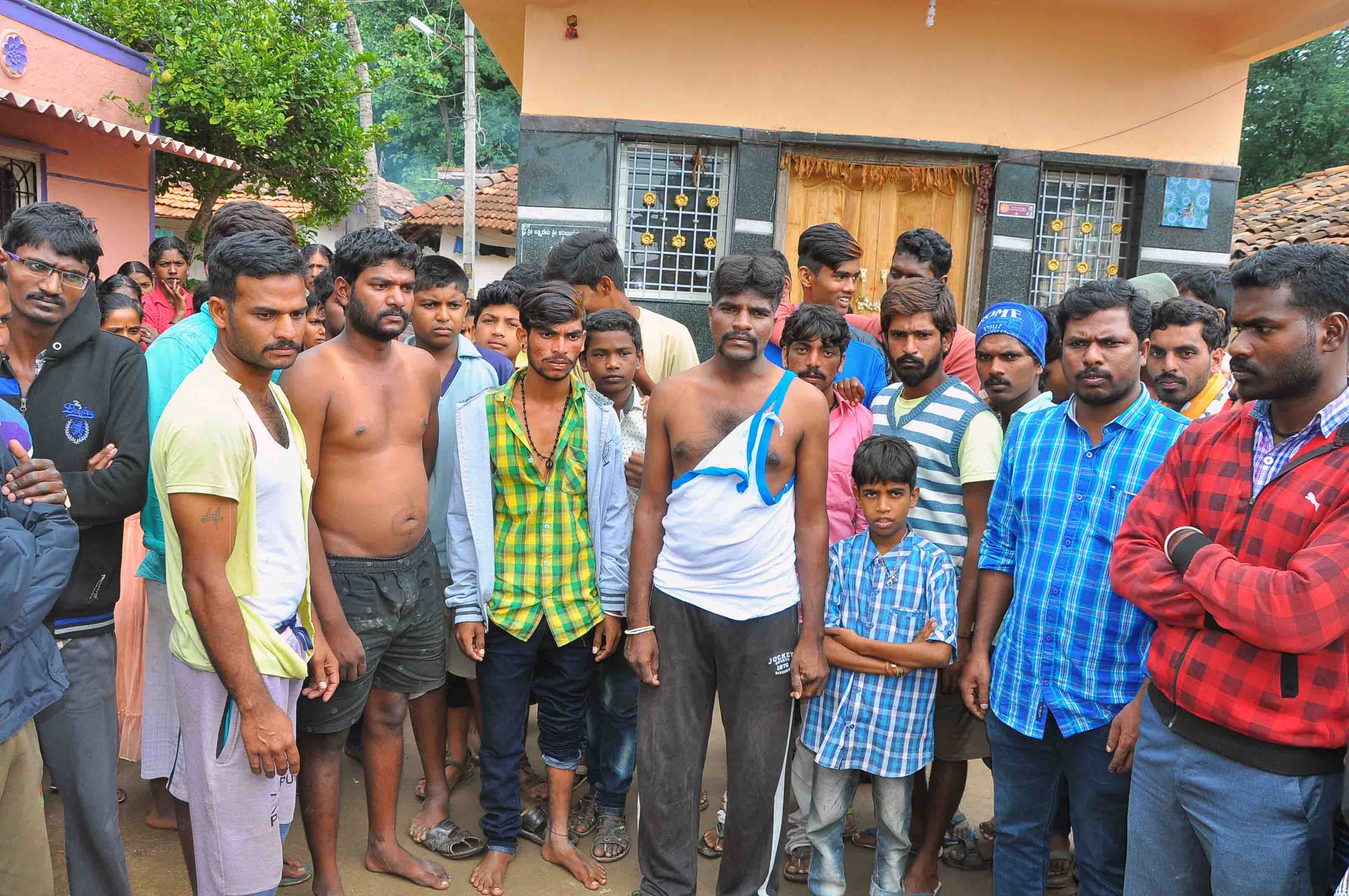 ಹಲ್ಲೆ ಖಂಡಿಸಿ ದಲಿತ ಹಕ್ಕುಗಳ ಸಮಿತಿಯಿಂದ ಪ್ರತಿಭಟನೆ